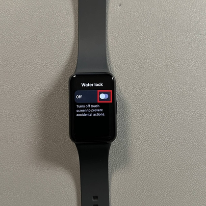 Water Lock activated indication on screen