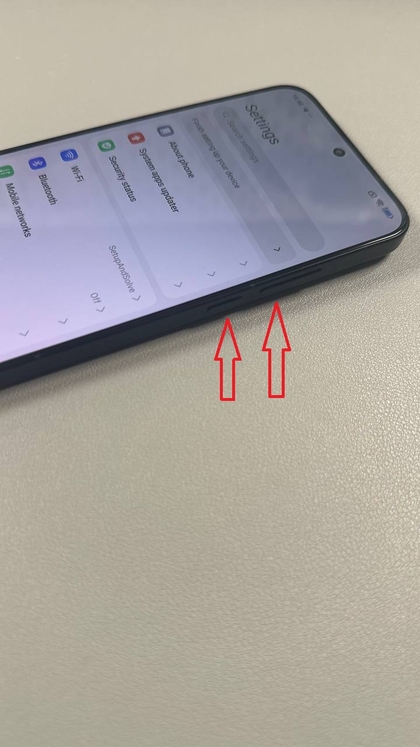 Dr&uuml;cken der Power- und Leiser-Tasten zum Erstellen eines Screenshots