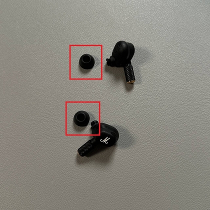 Removing the existing earbud tip