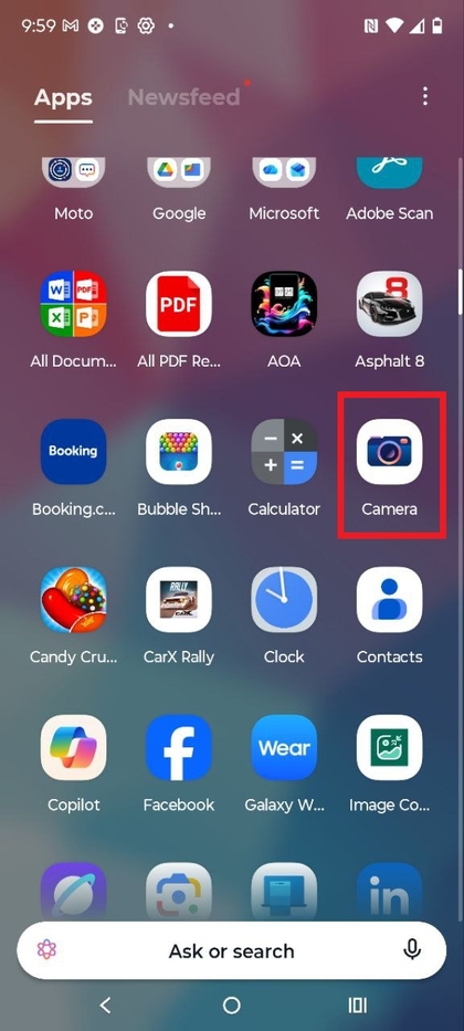 De Camera-app openen op Motorola EDGE 60 Fusion