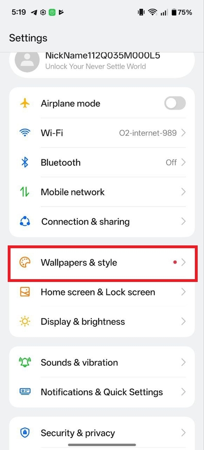Zugriff auf die Einstellungen f&uuml;r Hintergrund und Stil auf dem OnePlus 13R 5G