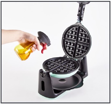 UTILIZZO DEL DISPOSITIVO - Fase 4 - Applicare l'olio sulla superficie