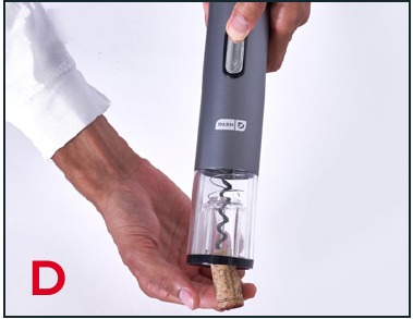 VIINIPULLOJEN AVAAMINEN - Vaihe 4 - Nosta yksikk&ouml; pois