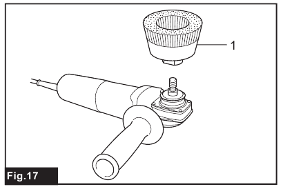 Operesheni na brashi ya kikombe cha waya