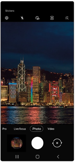 Kamera &eacute;s vide&oacute; - F&eacute;nyk&eacute;p k&eacute;sz&iacute;t&eacute;se