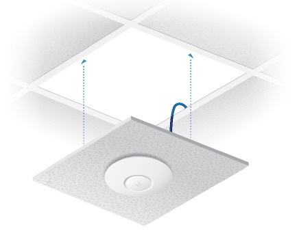 Installazione hardware - Montaggio a soffitto - Passaggio 9