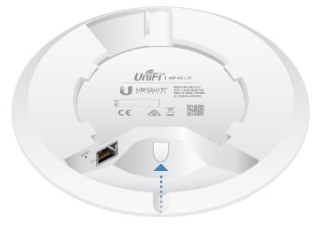 Installazione hardware - Montaggio a parete - Passaggio 7