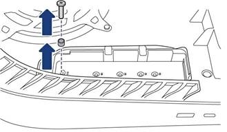 Namestitev - Odstranite vijak SSD - 1. korak