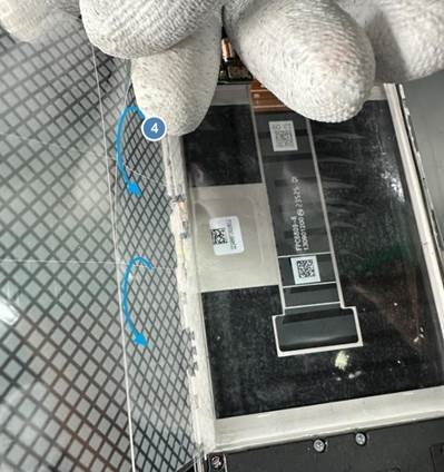 &Uacute;jra &ouml;sszeszerel&eacute;si folyamat - 10. l&eacute;p&eacute;s