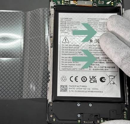 &Uacute;jra &ouml;sszeszerel&eacute;si folyamat - 12. l&eacute;p&eacute;s