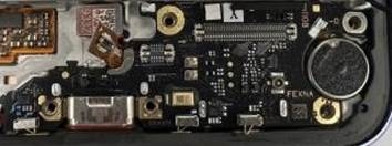 Sustituir la placa ANA - Montaje - Paso 2