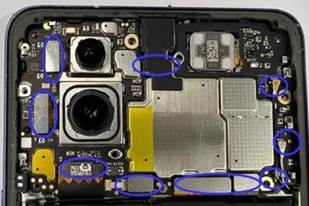 Sustituir la placa M - Montaje - Paso 2