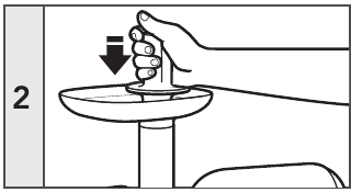 Porniți mixerul vertical la viteza 4 și introduceți alimentele