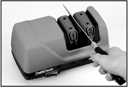 2. Aşama - Bı&ccedil;ağın 2. aşamanın sol yuvasına yerleştirilmesi