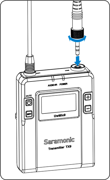 Nadajnik Body-pack: Dołączanie akcesori&oacute;w - Krok 2