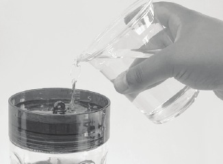 Llenado del foso anti hormigas