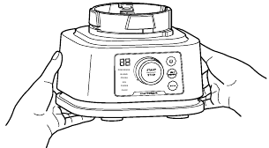 USING THE JUG & STACKED BLADE ASSEMBLY - Step 2