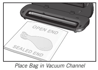 Confezionamento sottovuoto di un sacchetto FoodSaver&reg; - Fase 1