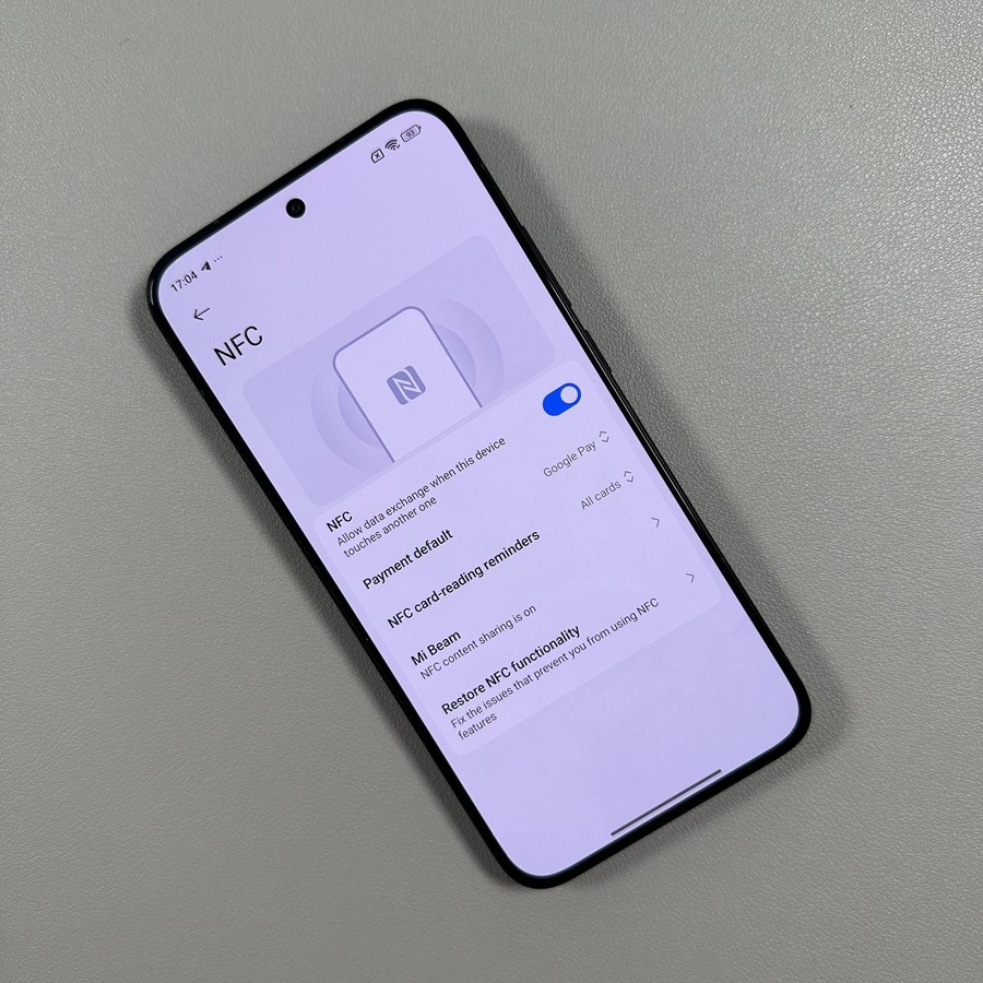 POCO F7 mit geöffneten Einstellungen