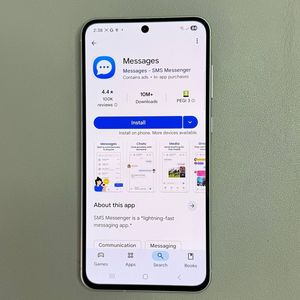 Samsung Galaxy A56: A Samsung Messages telep&iacute;t&eacute;se