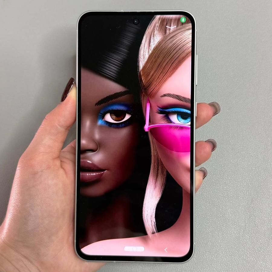 Galaxy A56 con notificación flash