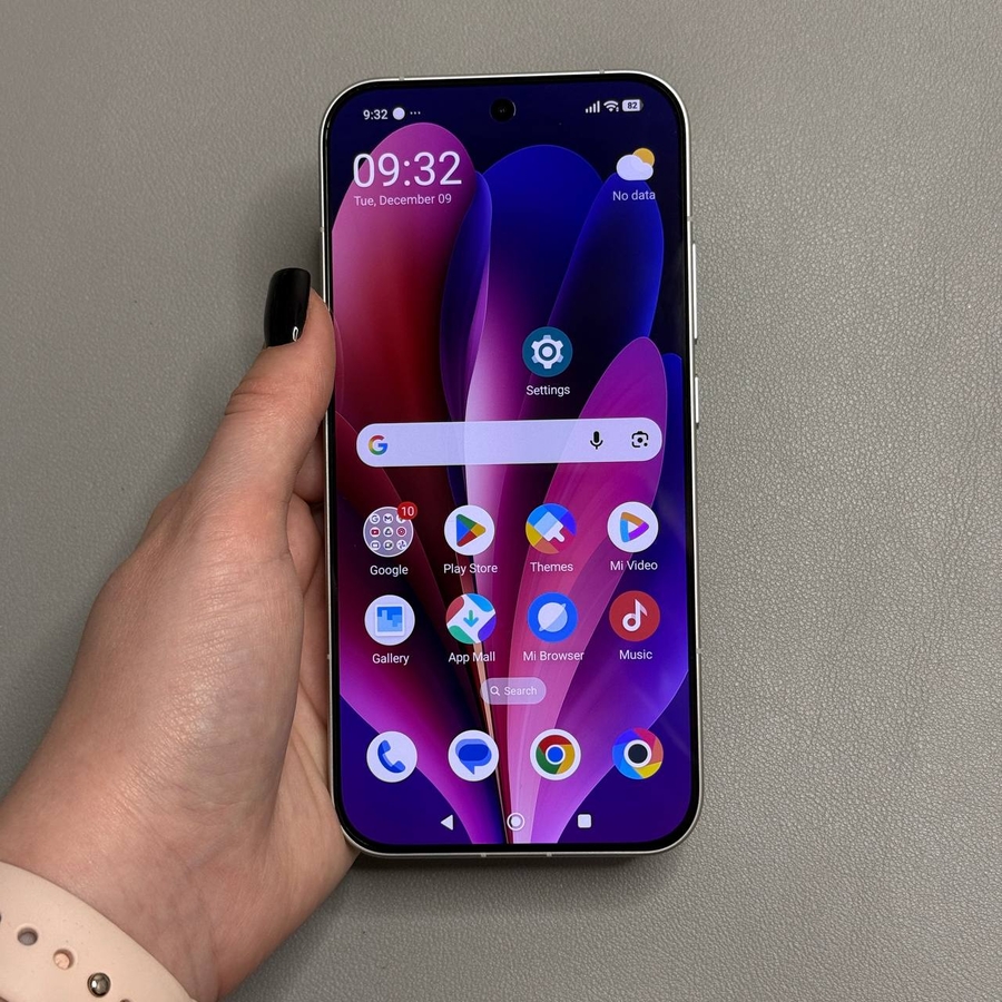 Poco Menu Display How to Change Screen Colors on Your POCO F8 Pro | ManualsLib