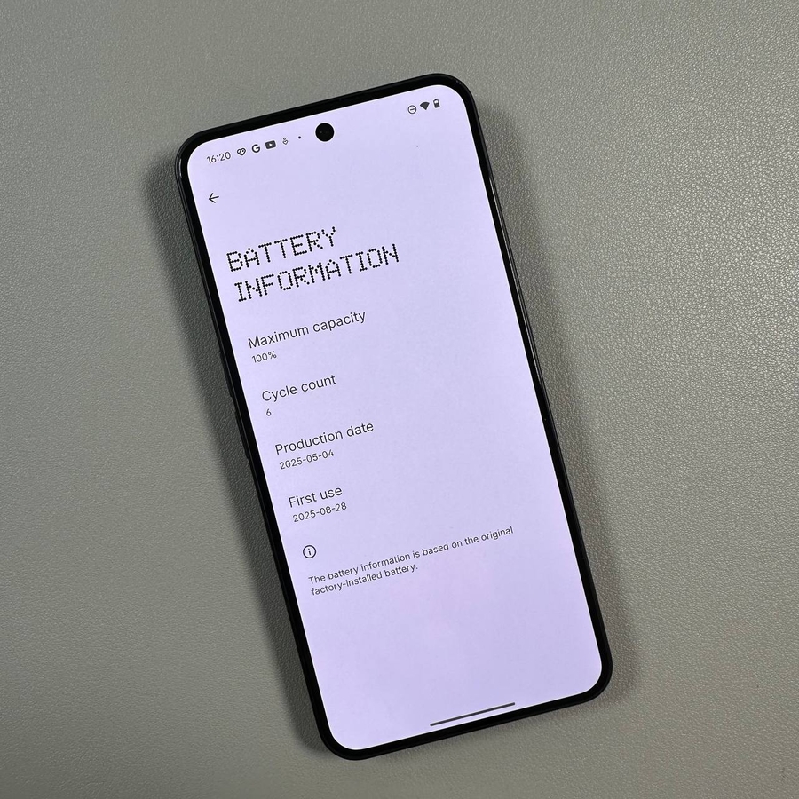 Pil ayarları ekranına sahip Nothing Phone (3) Pil ayarları ekranına sahip Nothing Phone (3)