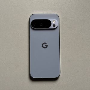 Jinsi ya Kutumia na Kubinafsisha Programu Mpya ya Google Weather kwenye Google Pixel 10 Pro