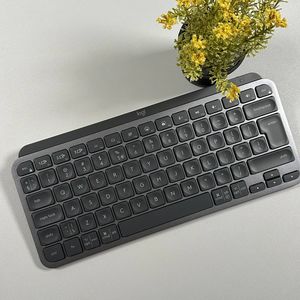 Logitech MX Keys Mini Tastatur mit Windows PC verbinden