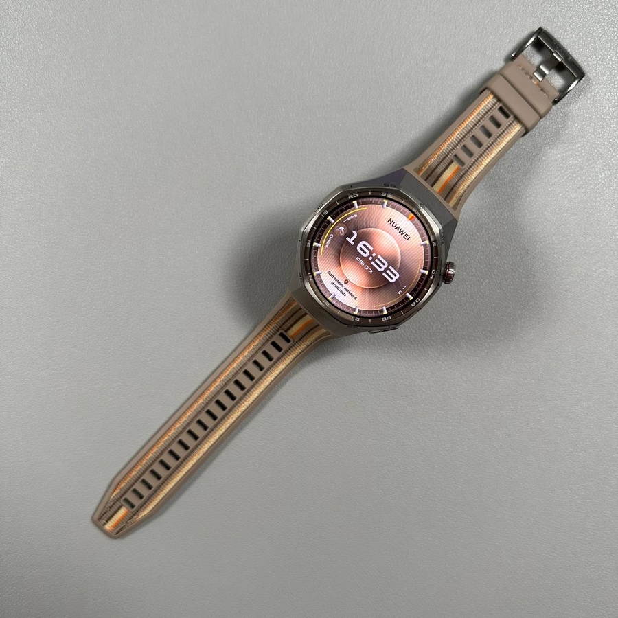 Huawei Watch GT 6 Pro mit anpassbarem Zifferblatt