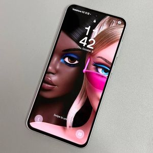 Trin-for-trin-guide: Aktiver eller deaktiver Always-On Display p&aring; Samsung Galaxy A56