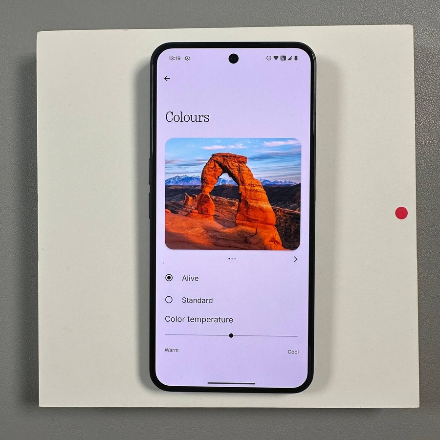 Cambia el esquema de color de la pantalla en Nothing Phone (3 ...