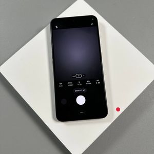 Nothing Phone (3) da RAW formatida suratga olishni qanday yoqish mumkin