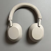 Sony WH-1000XM5 Instrukcinis Straipsnis